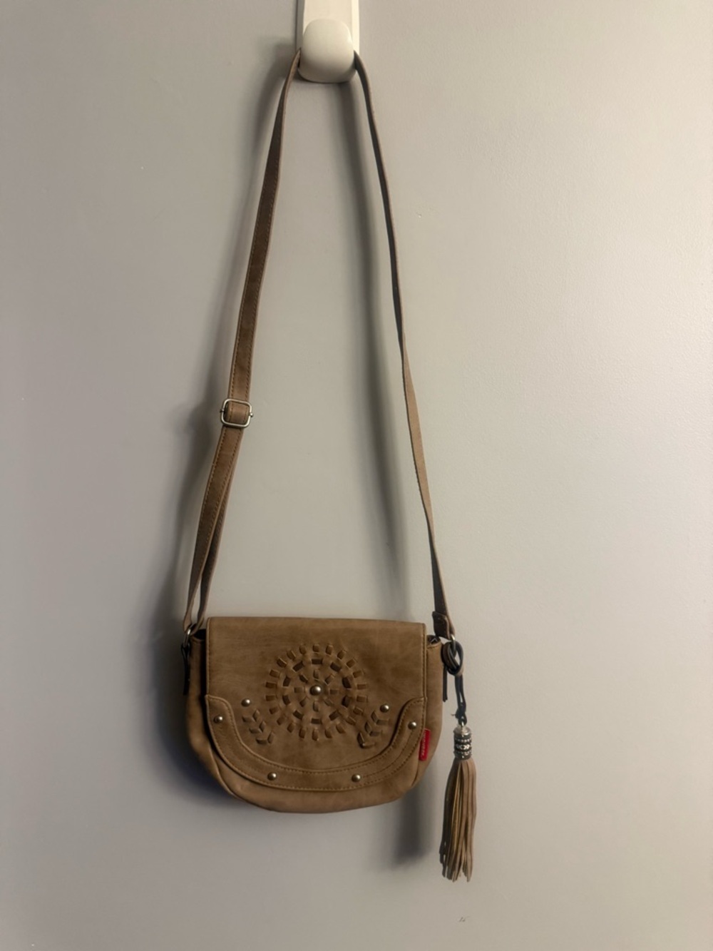 Unionbay Boho Crossbody Bag Tan Faux Leather Tassel Purse